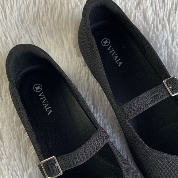 Vivaia Black Margo Mary Janes Shoes - Picture 4 of 16